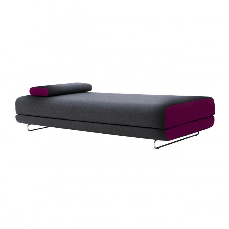 Softline Shine Schlafsofa - Felt - 636 Black / Felt - 629 Berry