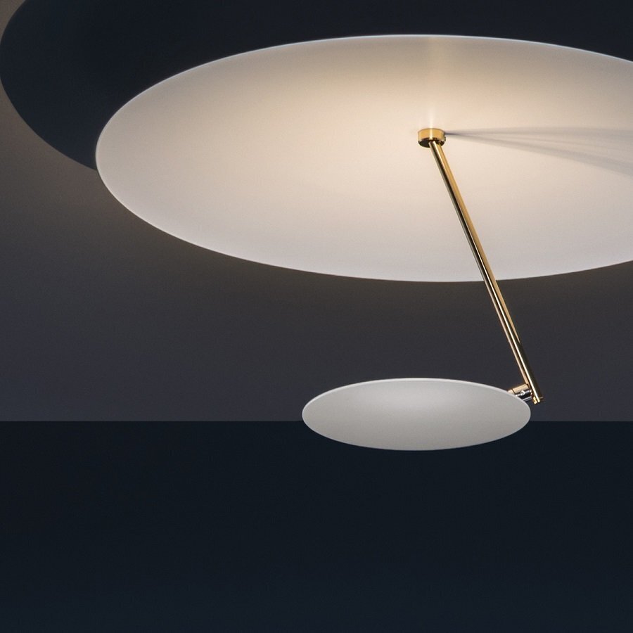 Catellani & Smith Lederam C150 Led-Deckenleuchte - Schirm/ Scheibe weiß, Stange in saturiert
