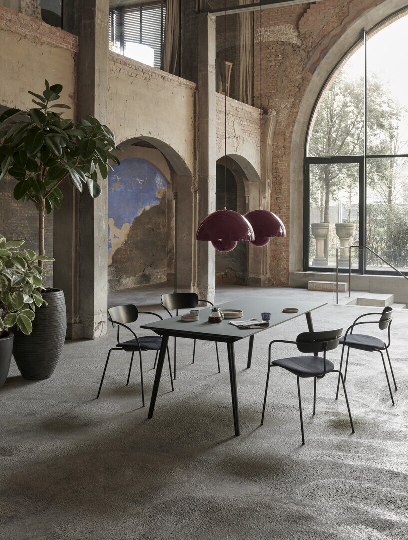 Andtradition Pavilion AV6
