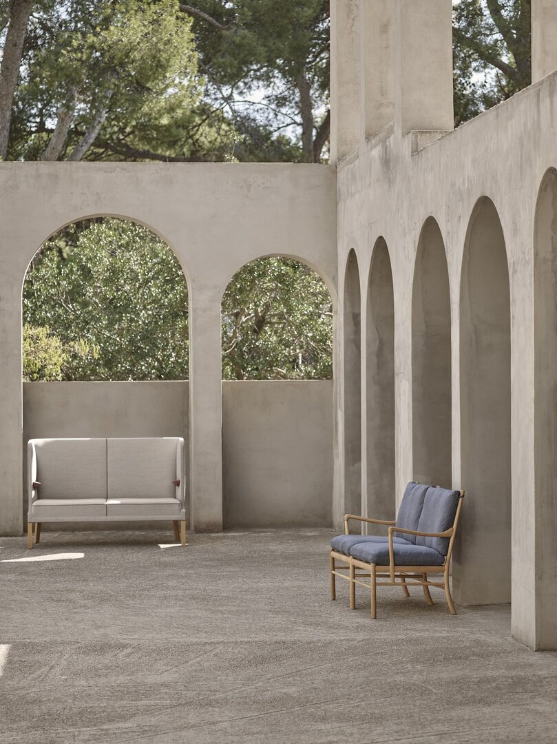 Carl Hansen & Søn OW149-2 Colonial Sofa - 2 Sitzer mit Textilbezug