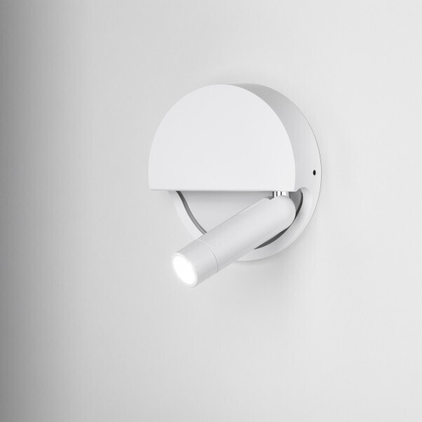 Marset Ledtube R Wandleuchte - rechts/ weiß