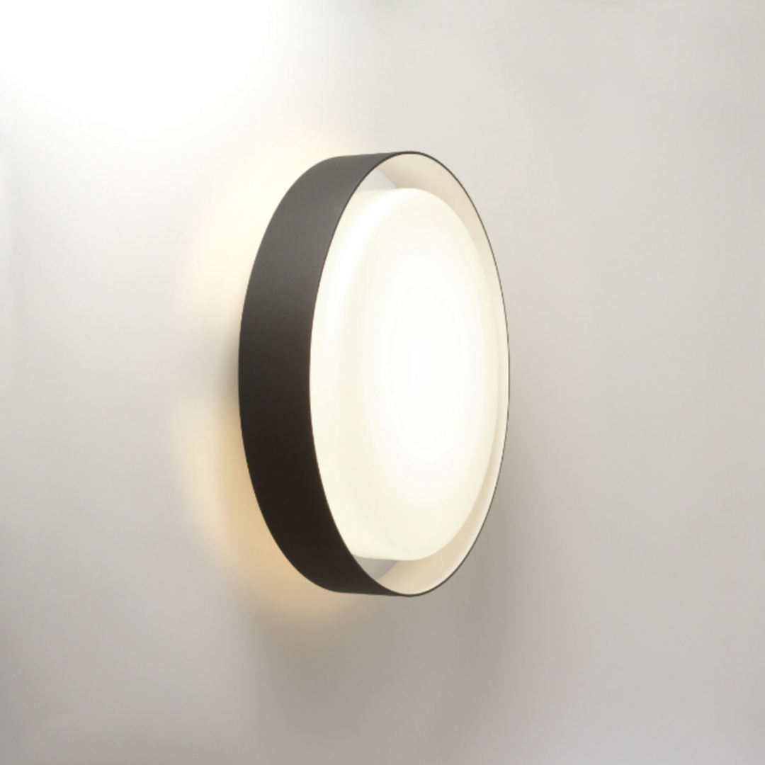 Marset Plaff-on! 50 LED IP54 Wandleuchte - Schwarz