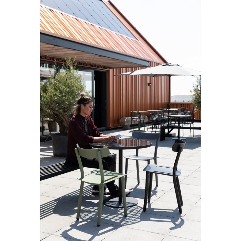 Zuiver Friday Garden Chair