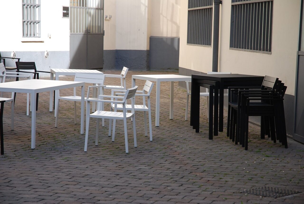 Case Furniture Eos - quadratischer Tisch