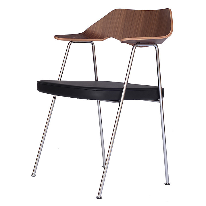 Case Furniture 675 - Stuhl - Walnut and Chrome