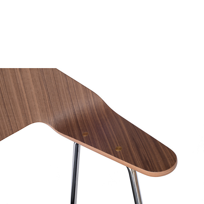 Case Furniture 675 - Stuhl - Oak and Black