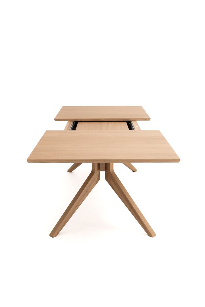 Case Furniture Cross - Ausziehbarer Esstisch 2 - 2,95m - Oak