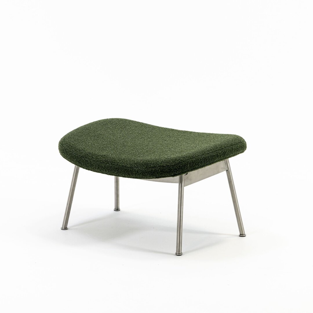 Case-ella-lounge-ottoman-moss-stainless-steel