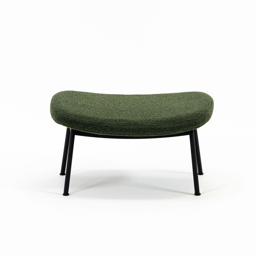 Case-ella-ottoman-front-view-moss-black