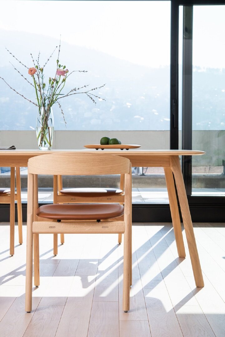 Gazzda Teska Table