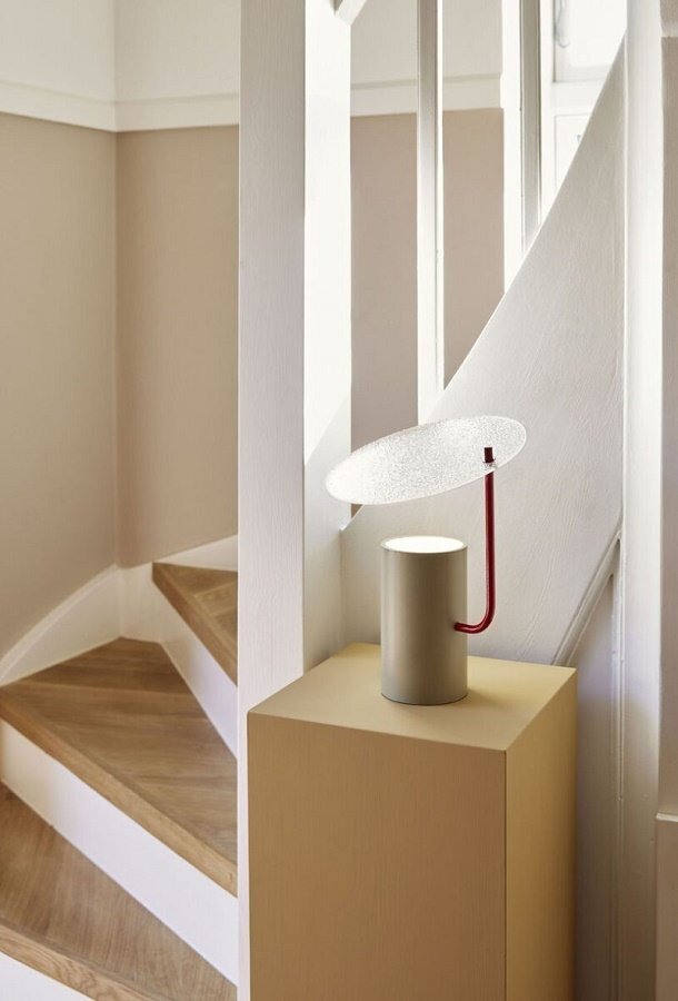 Huebsch Disc Table Lamp Khaki/Red/Textured