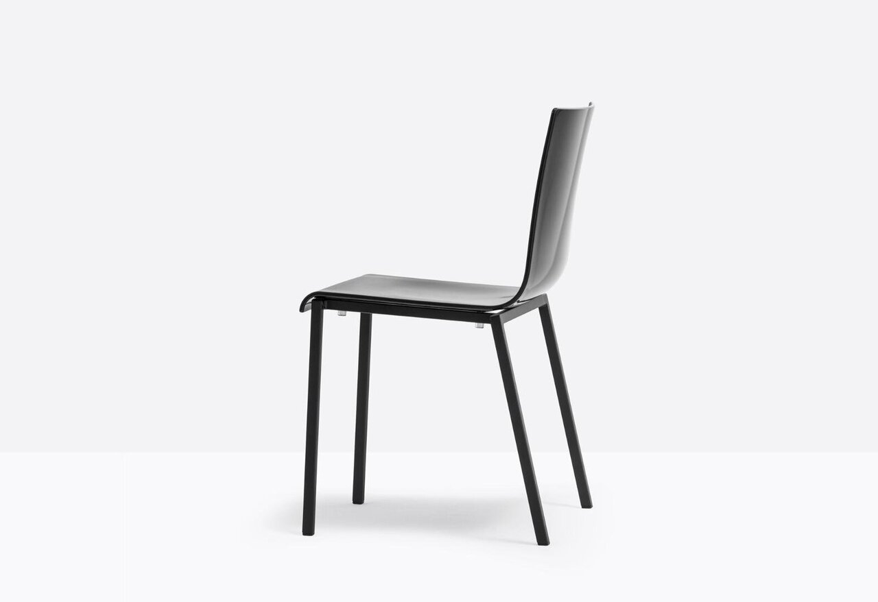 Pedrali Kuadra XL 2401 Stuhl-NE-Tecnopolymer Schwarz,NERO-Stahl Pulverbeschichtet