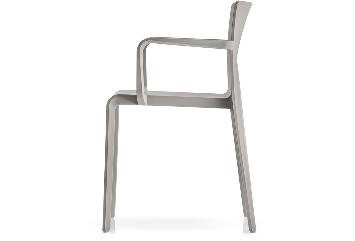 Pedrali Volt 675 Armlehnenstuhl-BE-Polypropylen Beige