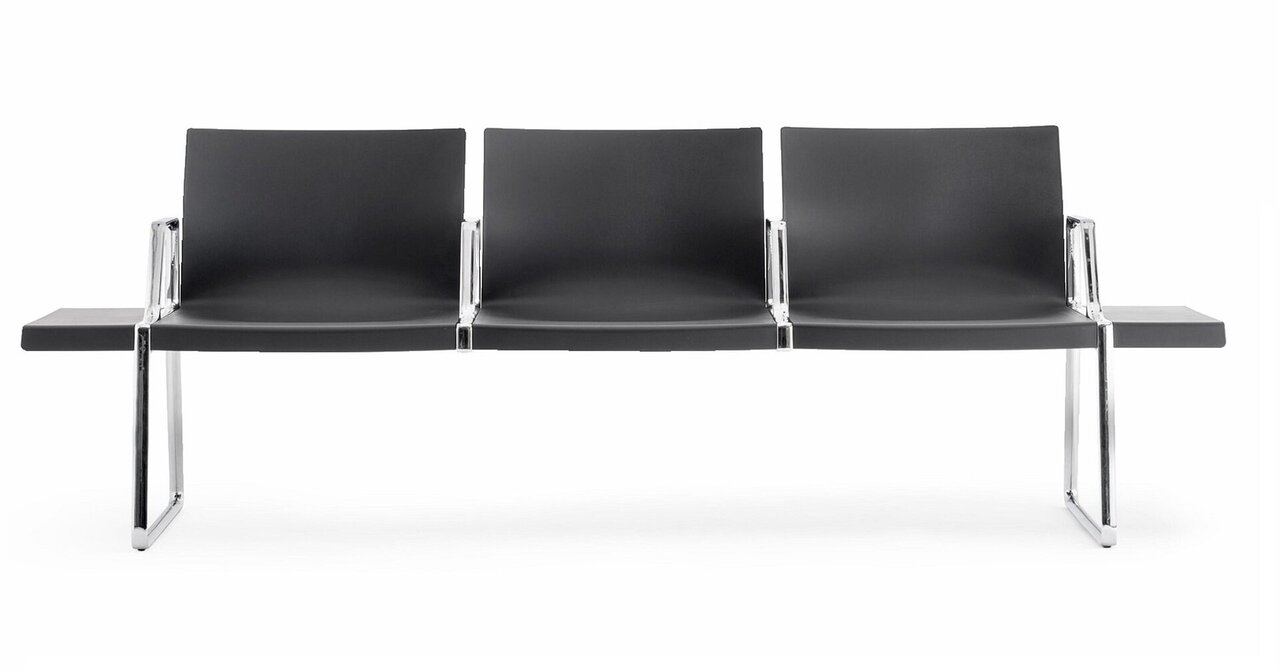 Pedrali Plural Bänke-3-Sitzer-NE-Polypropylen Schwarz-CR-Aluminium Verchromt