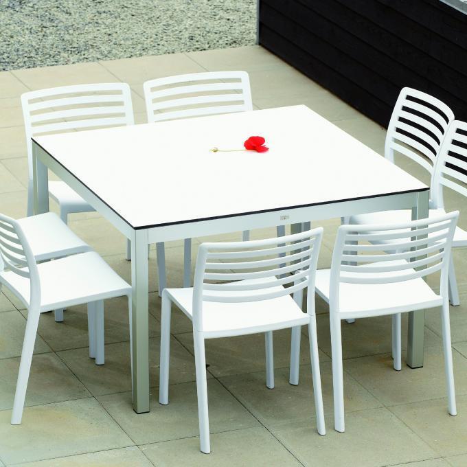 Jan Kurtz Quadrat Tisch, Gestell weiß