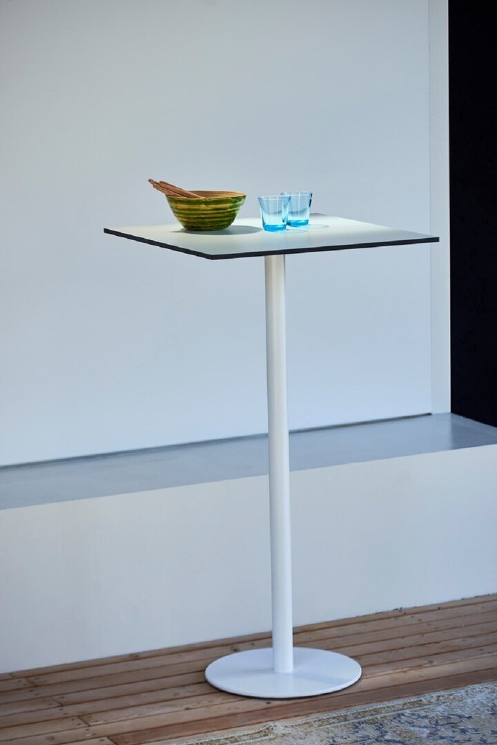 Jan Kurtz Way - Bistrotisch