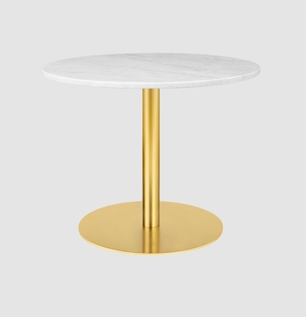 GUBI 1.0 Lounge Table Round Diameter 80 - Marble White Top - Brass Base