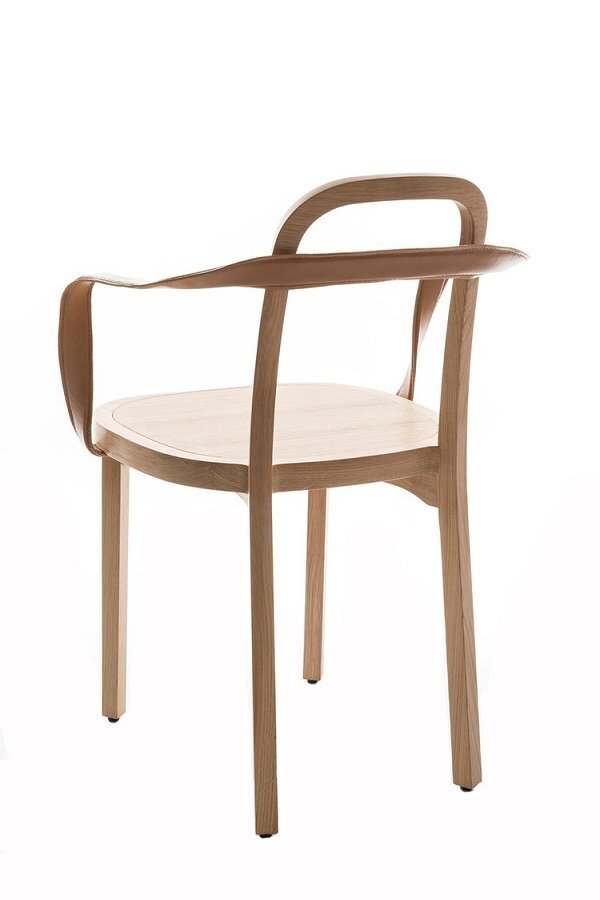 Woodnotes Siro+ Chair with Armrests - Oak