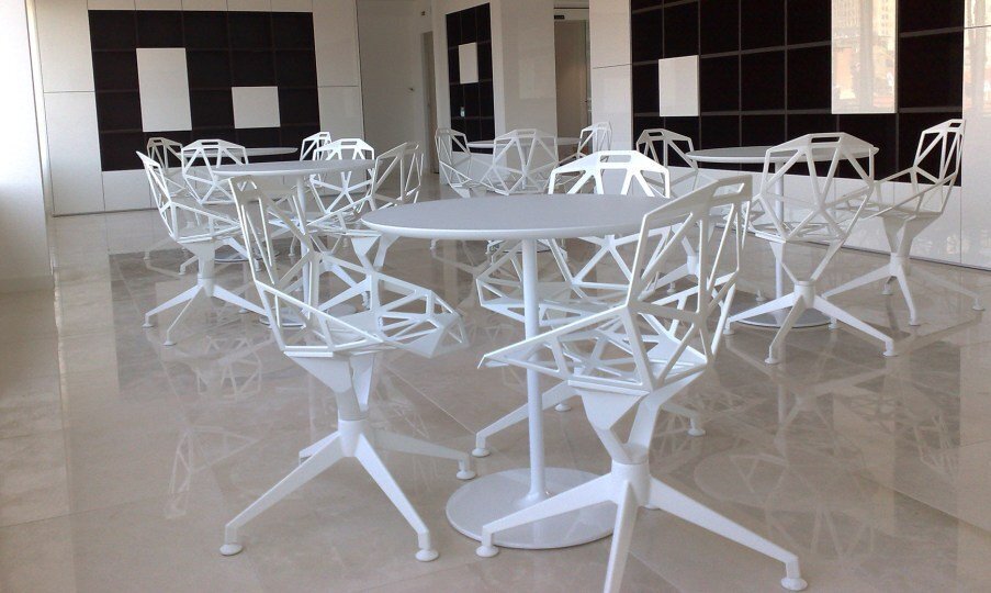 Magis Chair One 4Star Stuhl mit Viersternfuss