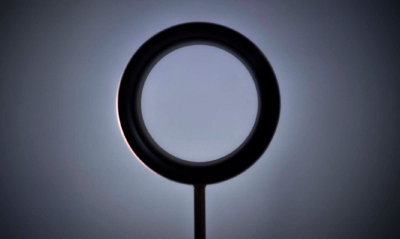 Magis Lost Lampada Piantana - Stehleuchte: L36 x B33 x H170 cm