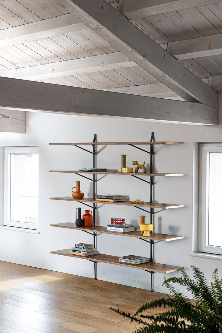 Magis Officina - Bücherregal-System: MDF Furnier Walnuss