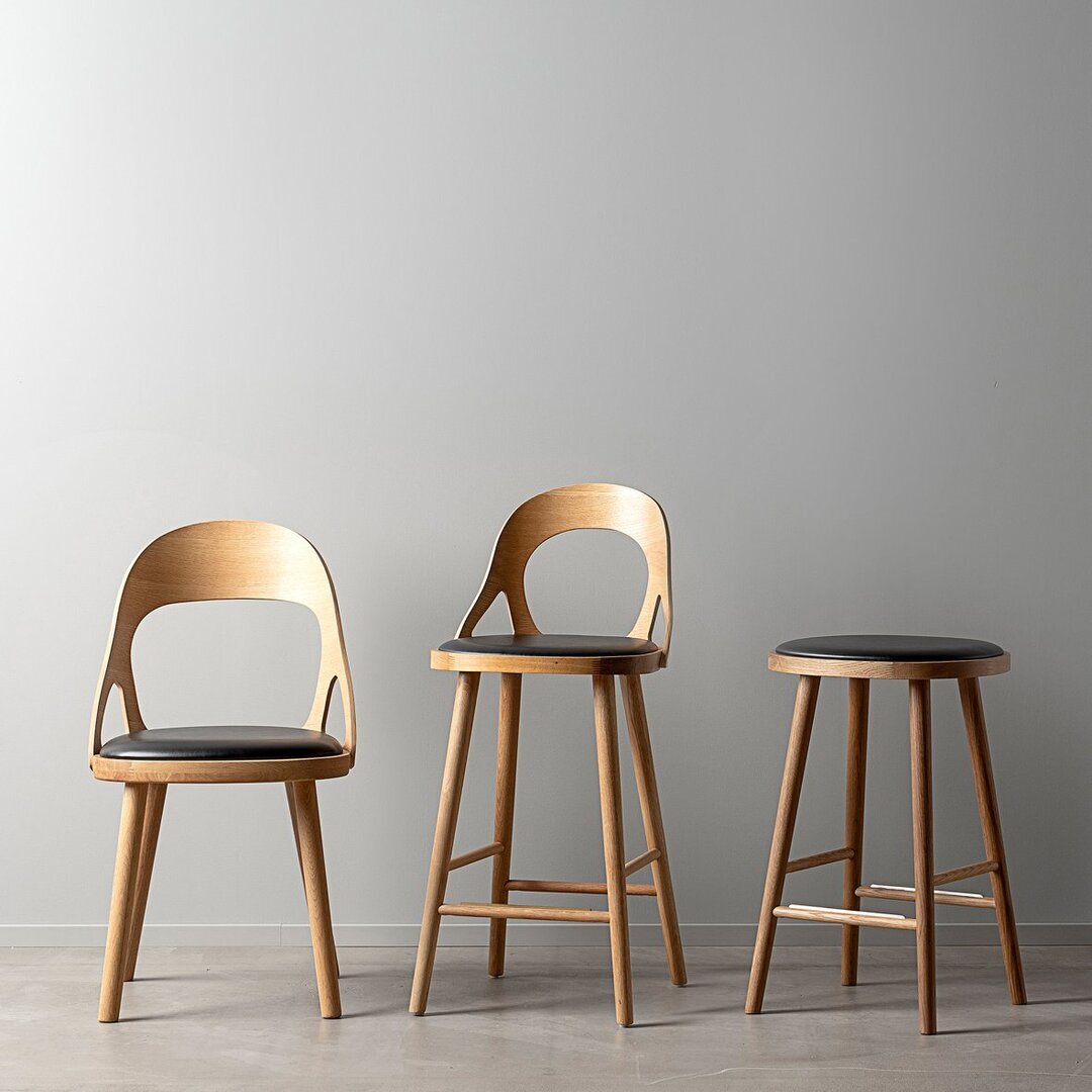 Hans K Colibri Barstool 63cm Oak Oiled Bonded Leather Black Emb