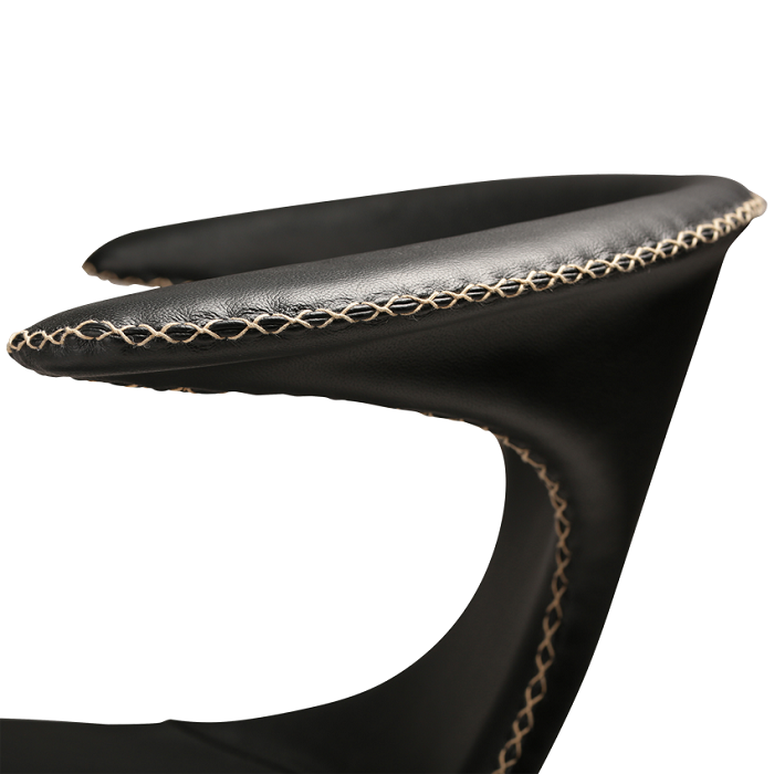Dan-Form FLAIR chair Black leather with oak legs