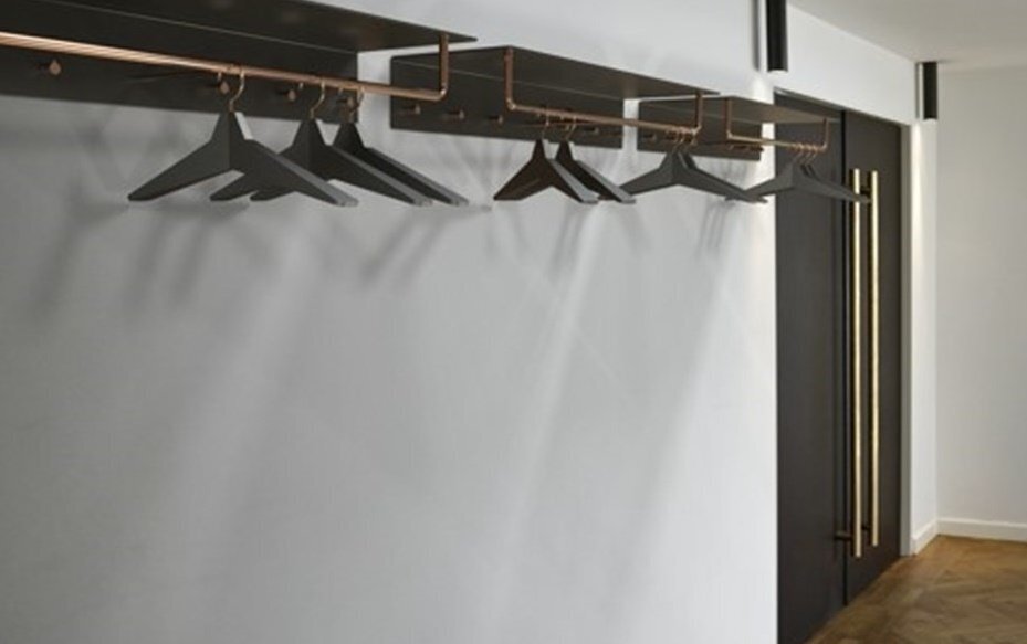 Frost UNU Wandgarderobe 600 