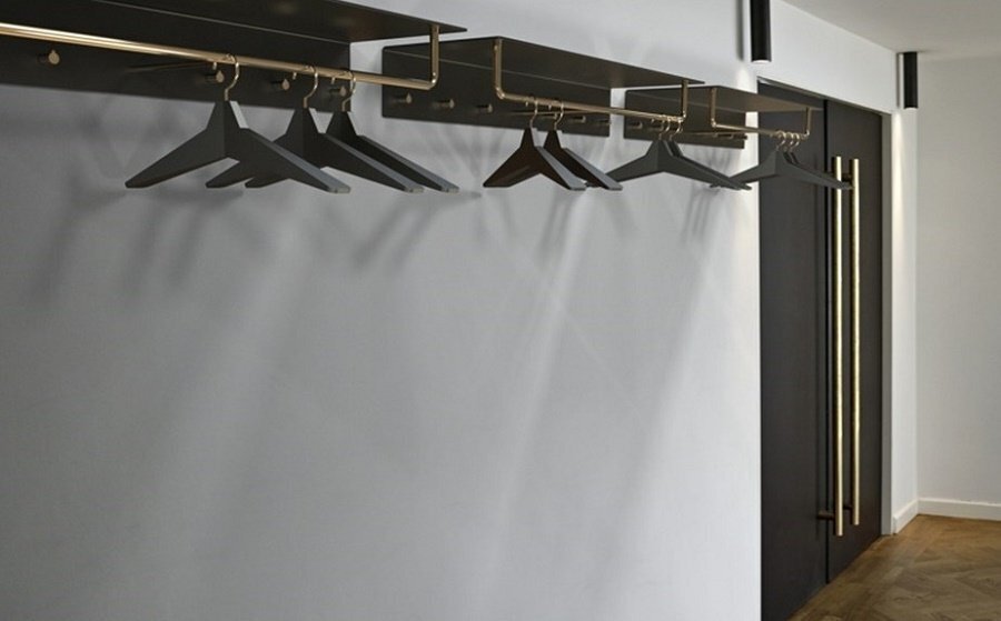 Frost UNU Wandgarderobe 600 