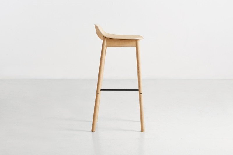 Woud Mono bar stool - Oak