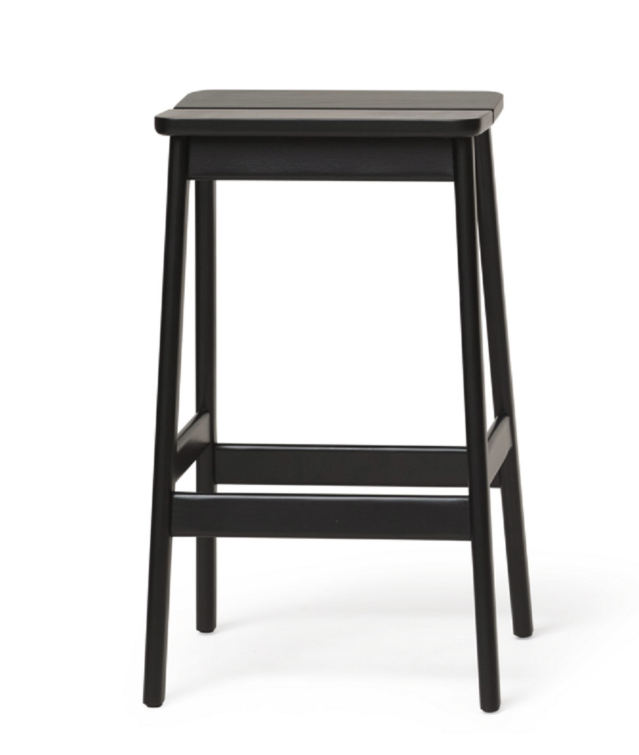 Form & Refine Angle Standard Barhocker 65cm - Buche Schwarz Matt Lackiert