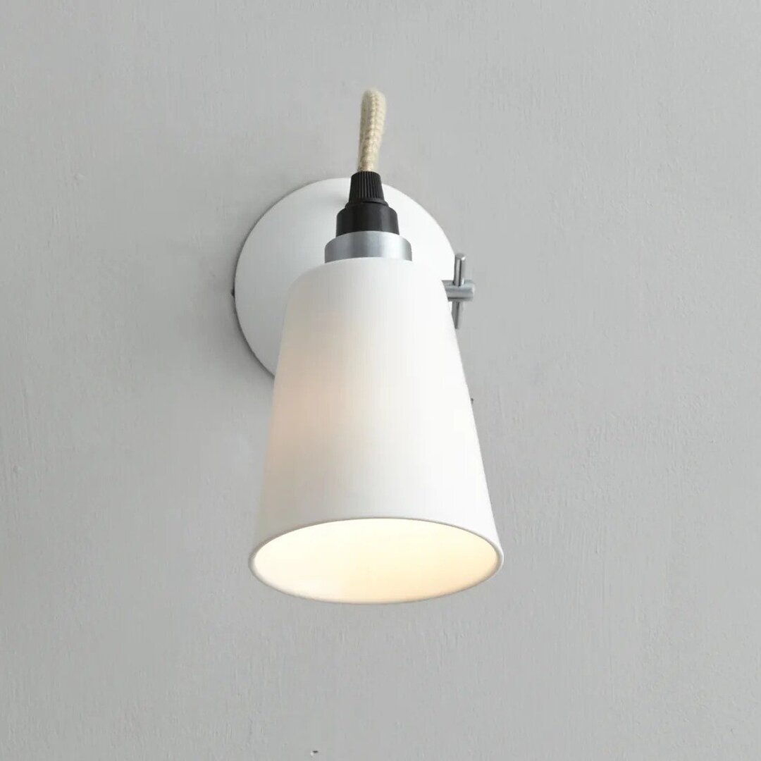 ORIGINAL BTC Hector Small Flowerpot Wall Light, Natural 
