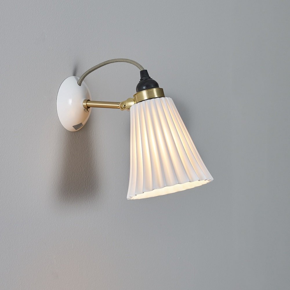 ORIGINAL BTC Hector Medium Pleat Wall Light - Naturweiß