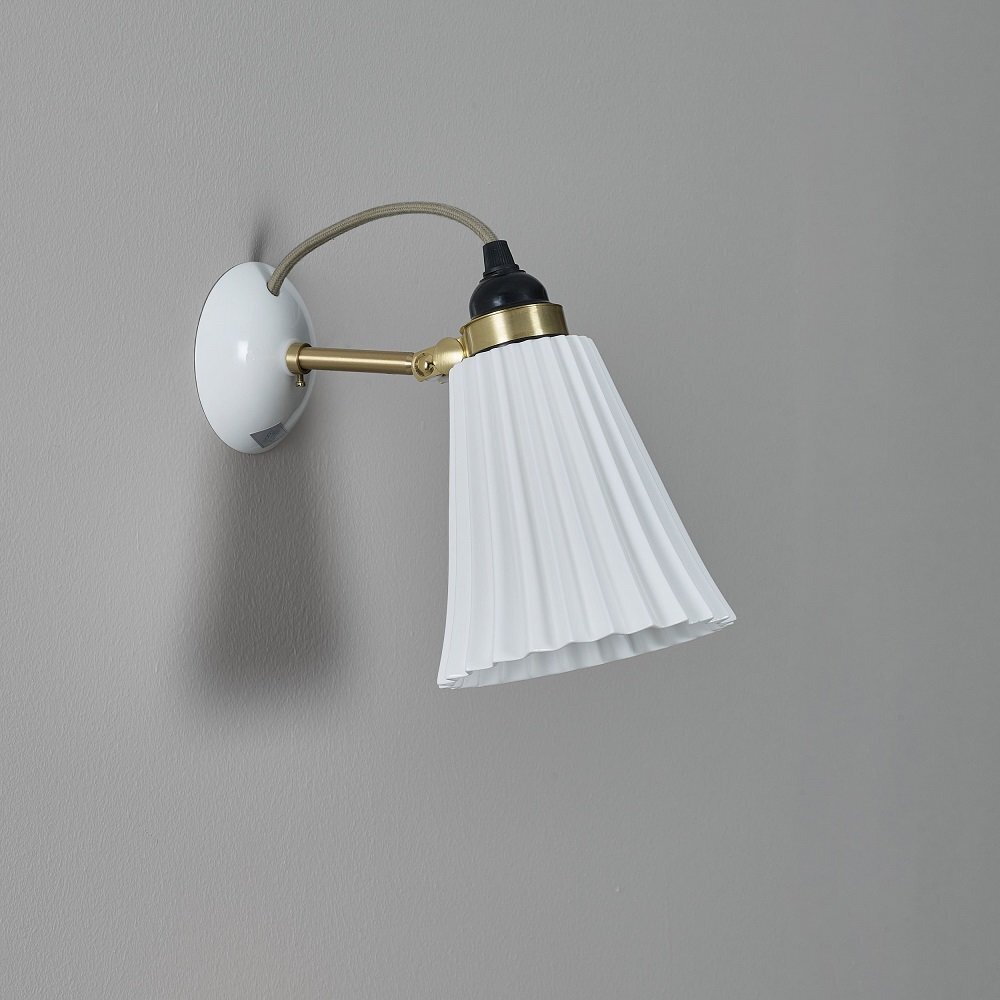 ORIGINAL BTC Hector Medium Pleat Wall Light - Naturweiß