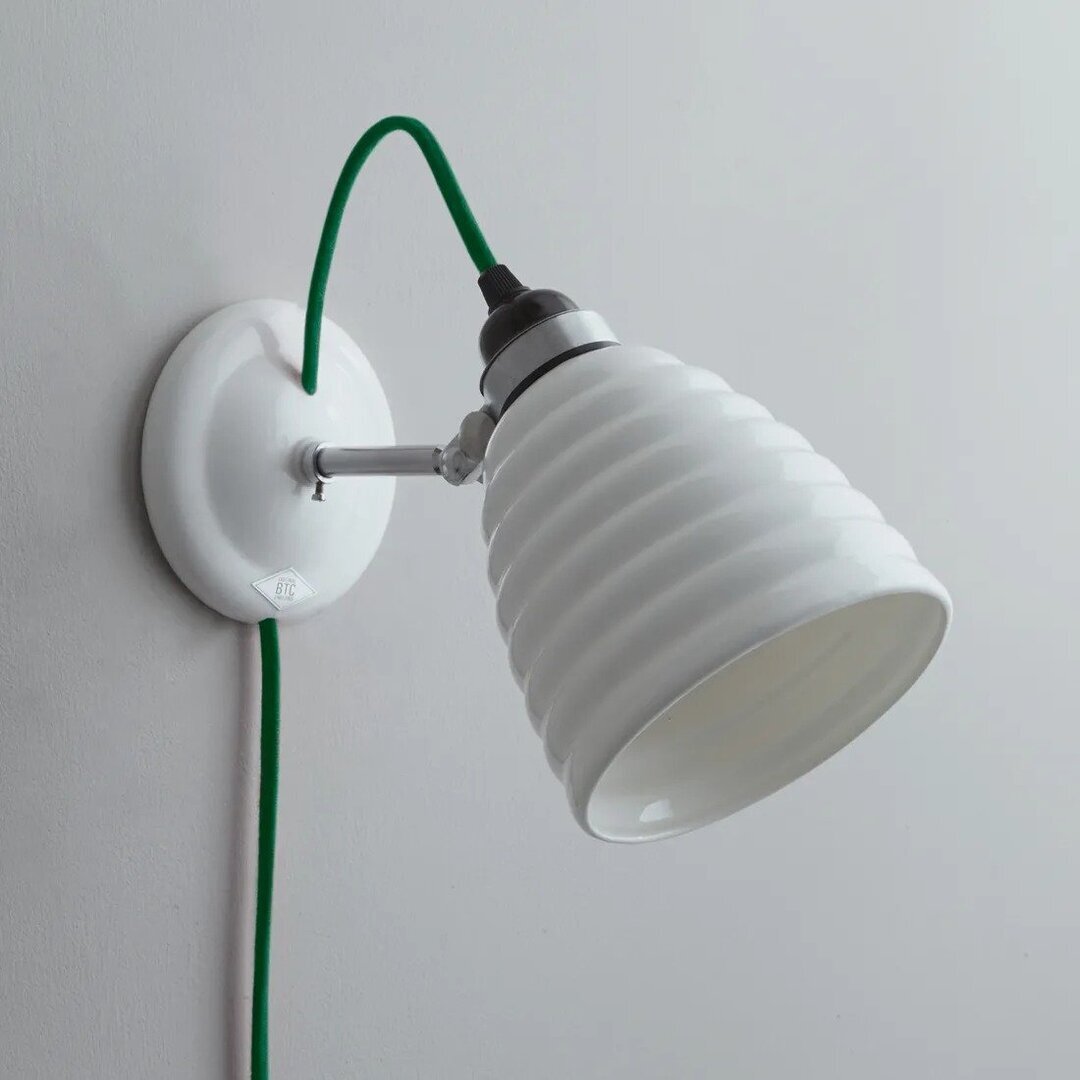 ORIGINAL BTC Hector Bibendum Wall, P/S/C - Natural white with green cable