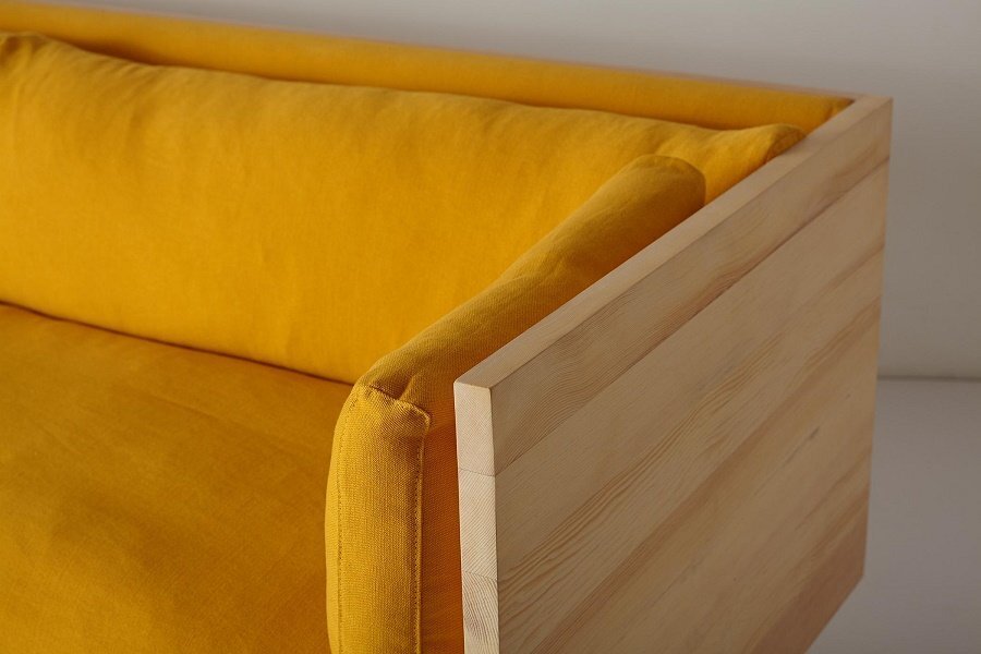 Kalon Rugosa Sofa