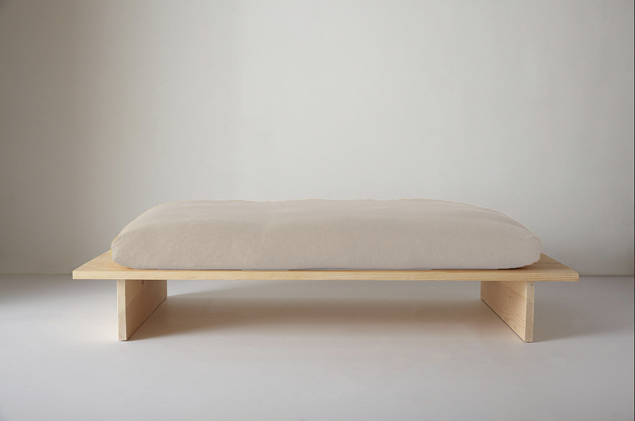 Kalon Studio Kalon Rugosa Daybed Egg