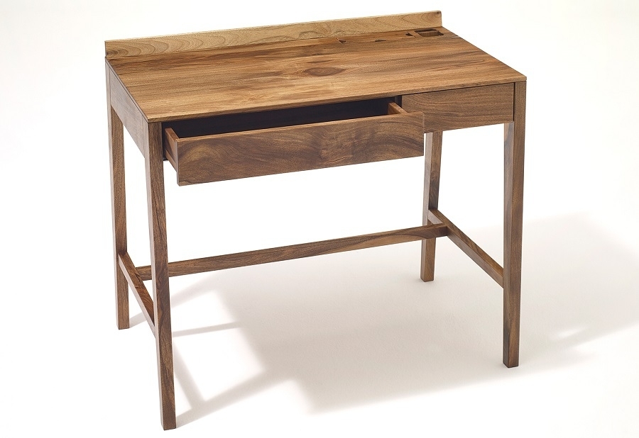 Sixay Theo Light Desk