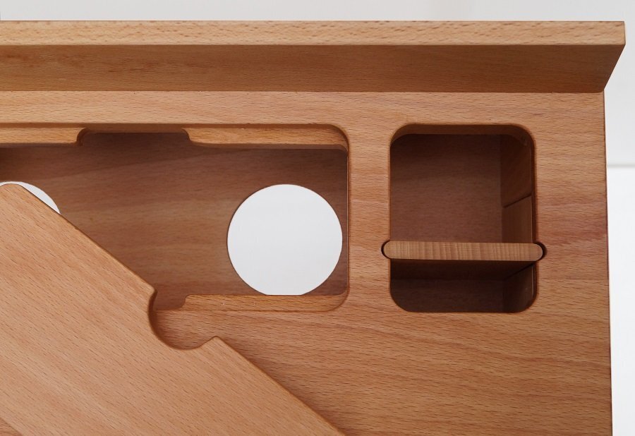 Sixay Theo Light Desk