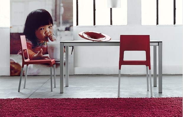 Kristalia Easy Tisch