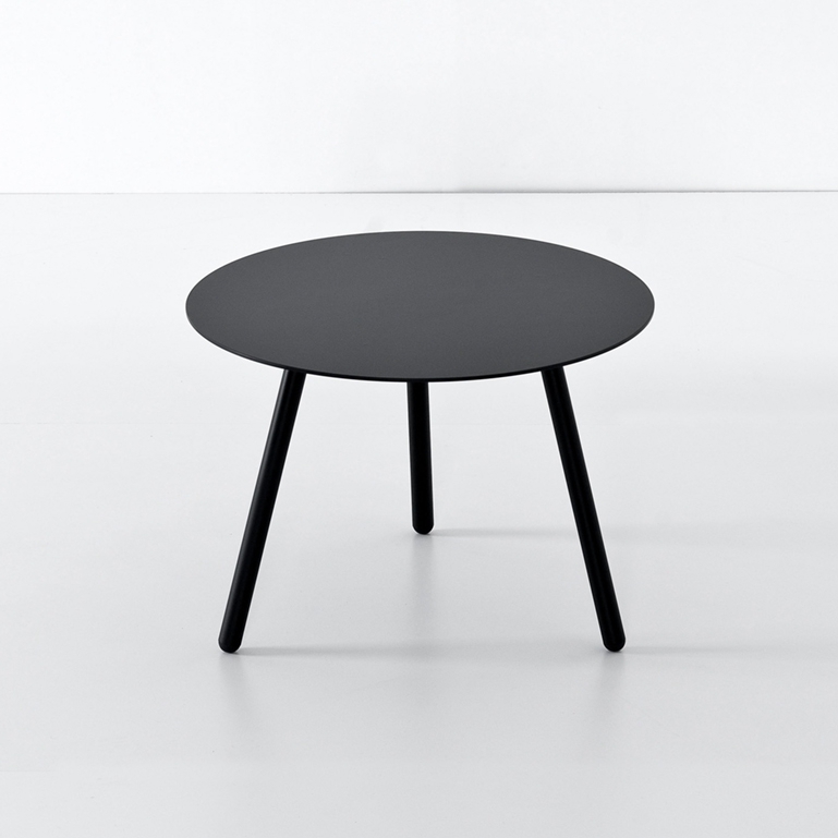 Kristalia BCN Low Tisch - Schwarz