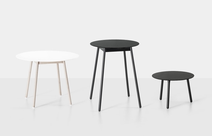 Kristalia BCN Low Tisch