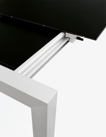 Kristalia Sushi Alucompact Tisch