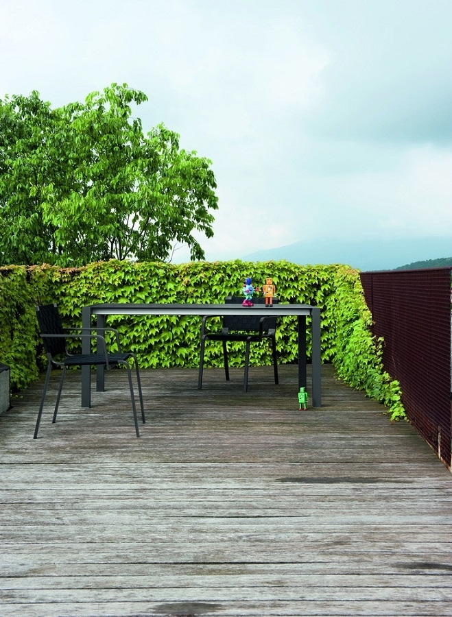 Kristalia Sushi 12 Outdoor Tisch