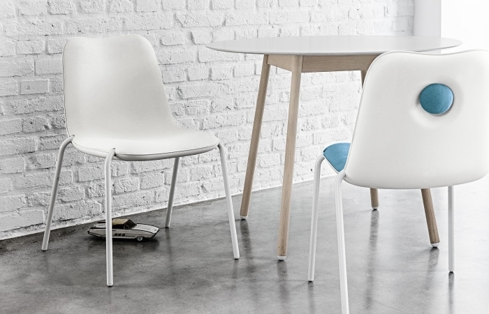 Kristalia BCN Tisch