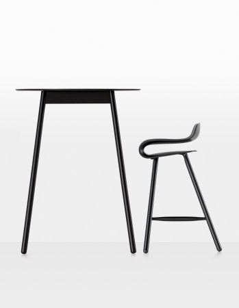 Kristalia BCN Wood Base Hocker