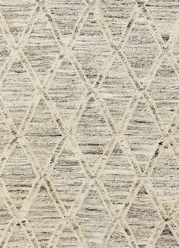 Kuatro Diamonds DR 217 A Ivory Rug