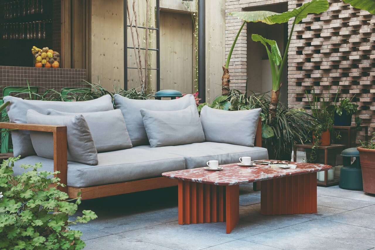 RS Barcelona Plec Rectangular Occasional Table Large - Couchtisch 115x30x60 cm - Mamor - Rot Francia