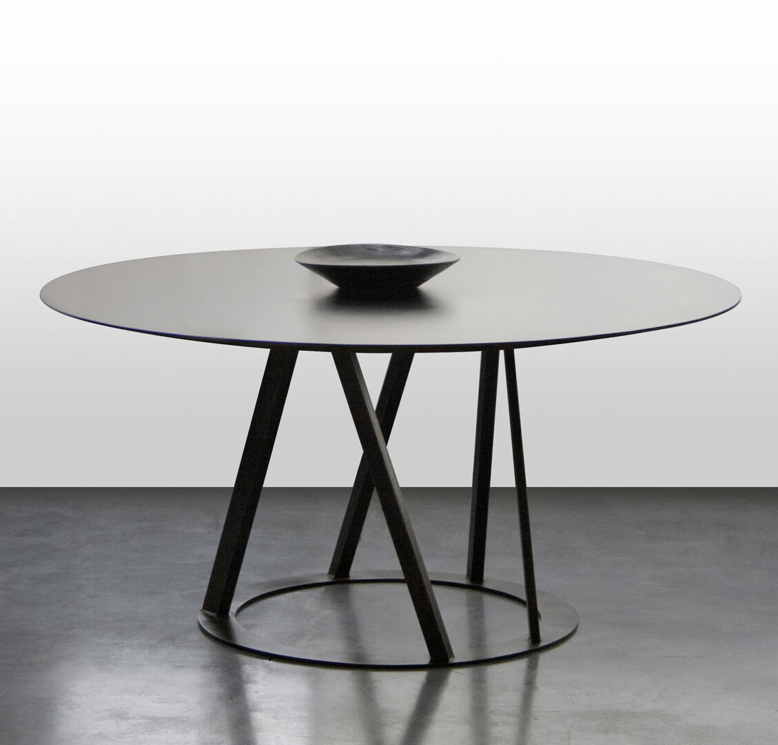 Zeus Big Irony Tisch Ø 147 cm - rund