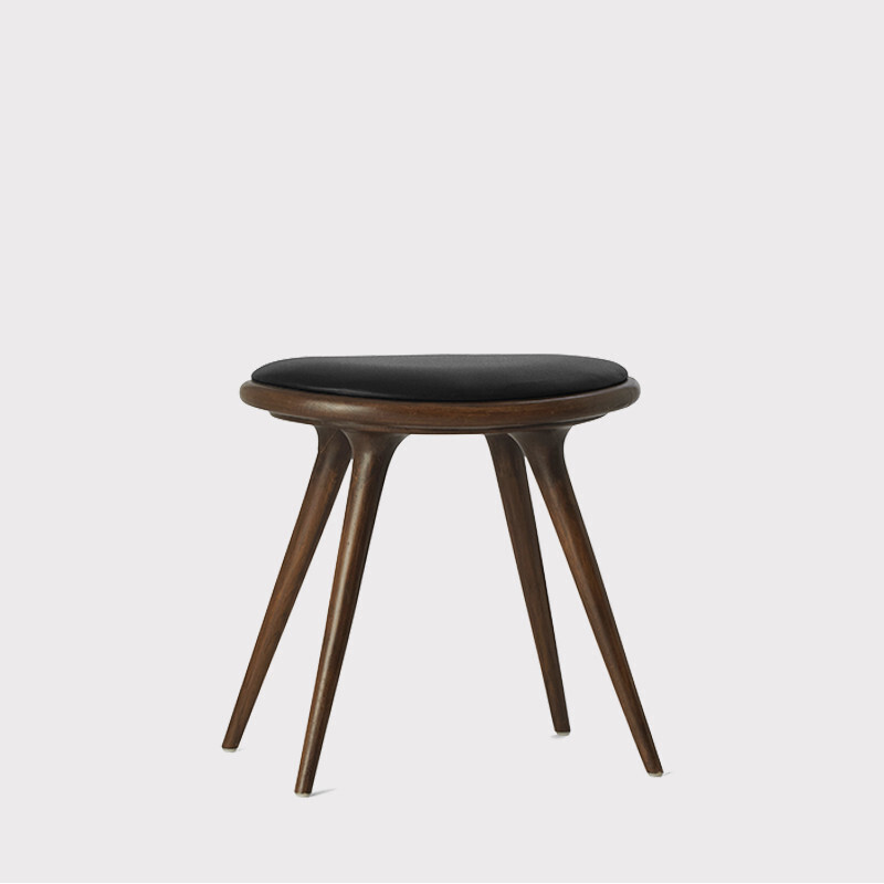 Mater Low Stool 47 cm - Dark stained oak